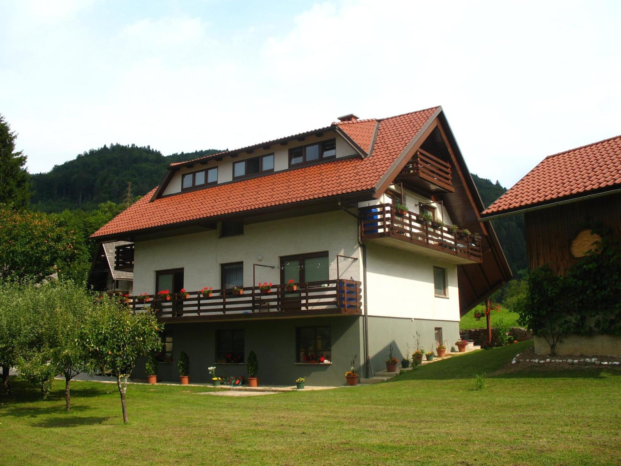 Rooms Zupancic Бохиньска-Бела Экстерьер фото